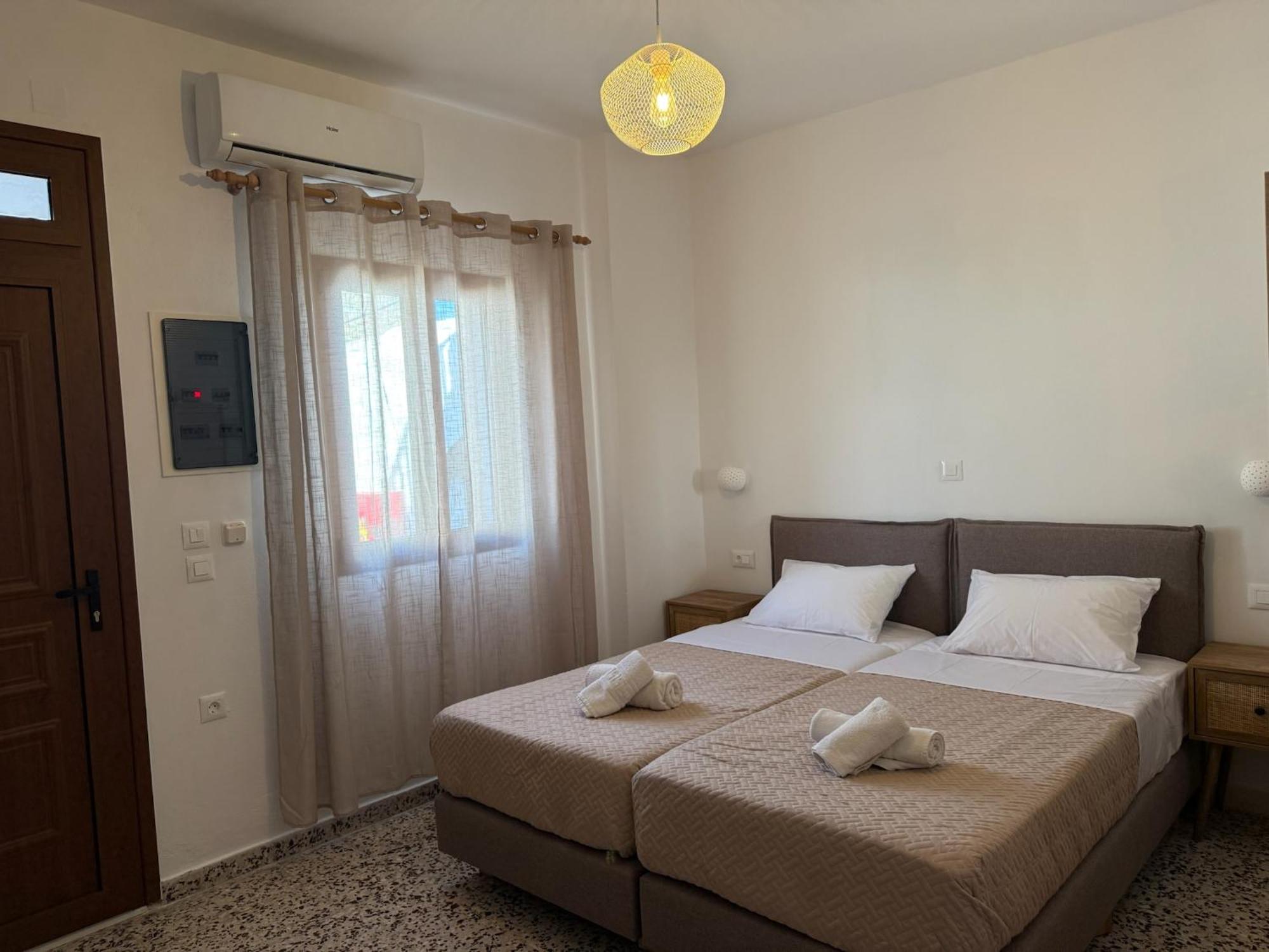 Sarris Studios & Apartments Ліндос Екстер'єр фото